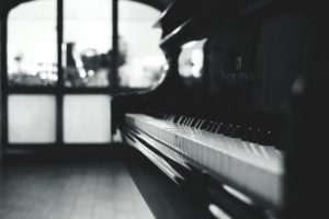 TWINKLING PIANO NOTES IN HEAVEN 2:43"